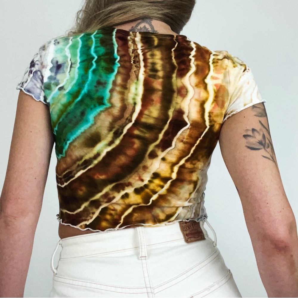 NEW Hand-Dyed Cropped Lettuce Hem T-Shirt | Size S